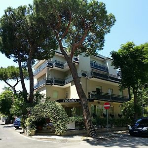 Fiorina Bed&Breakfast - Beach Village gratuito - Colazione fino a mezzogiorno